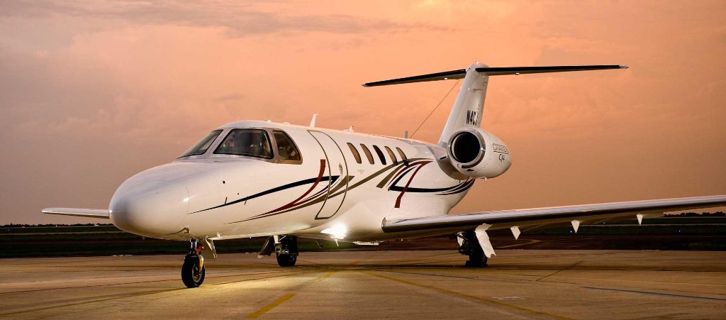 Citation CJ4 light jet